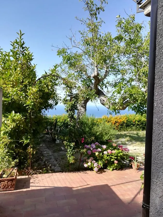 villetta in campagna Capo dʼOrlando